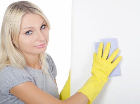 Local cleaning team handling access and cleaning in central Mayfair